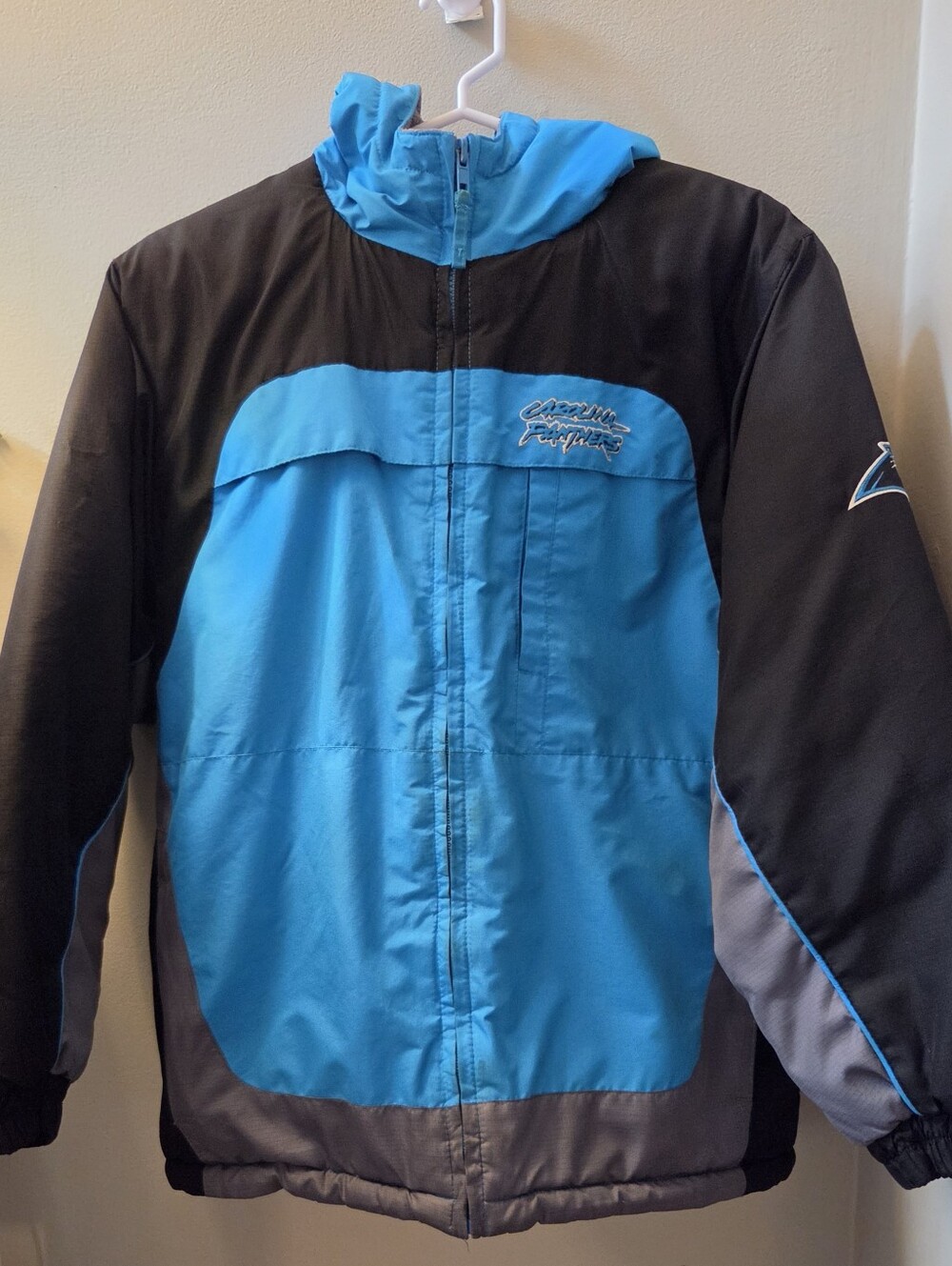 Kids NFL Carolina Panthers Coat Size Medium 10-12